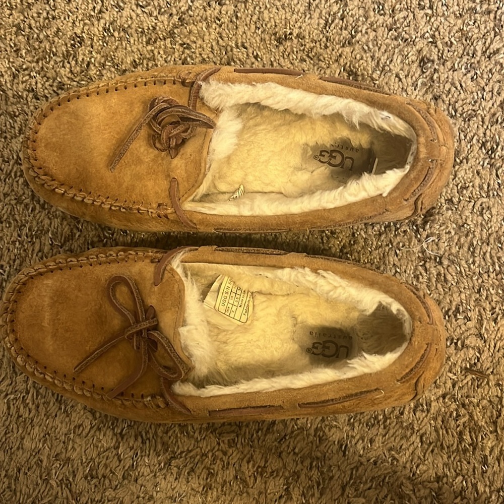 Ugg Moccasins - Picture 2 of 4